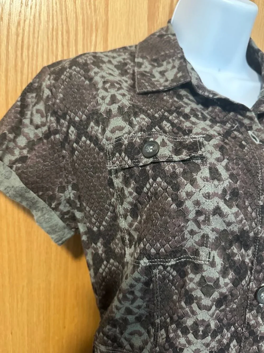 Free People Snake Print Button-Down Utility Dress Size XS - Picture 2 of 8